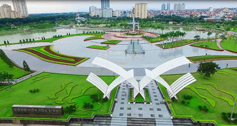 Hiếm! 3pn hướng đông nam, tầng cao ban công thoáng kế cận cung thiếu nhi cầu giấy