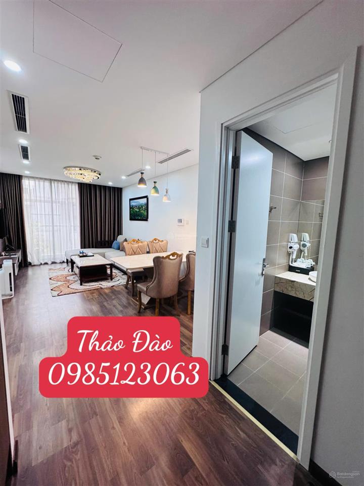 Cho thuê quỹ căn trung tâm đống đa full nội thất khách sạn