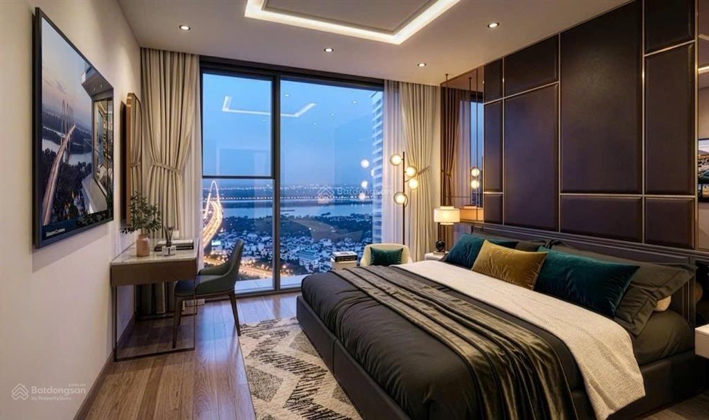 Căn 2n tây hồ ban công đông nam view sông hồng cực hiếm, dễ cho thuê