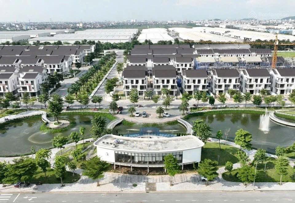 Bán shophouse centa riverside, 8 tỷ vnd, 120m2, 5pn, 5wc, mặt tiền 6m