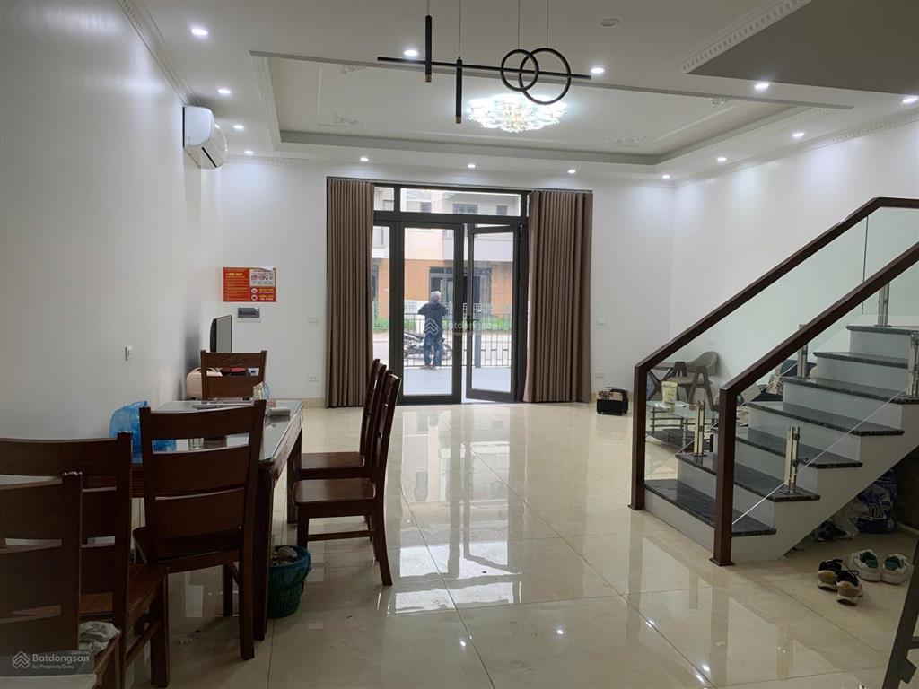 Bán shophouse centa riverside, 8 tỷ vnd, 120m2, 5pn, 5wc, mặt tiền 6m