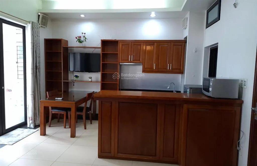 Cho thuê tòa nhà 9 tầng tại 2 ngõ 39 đình thôn, khu vực người hàn sầm uất