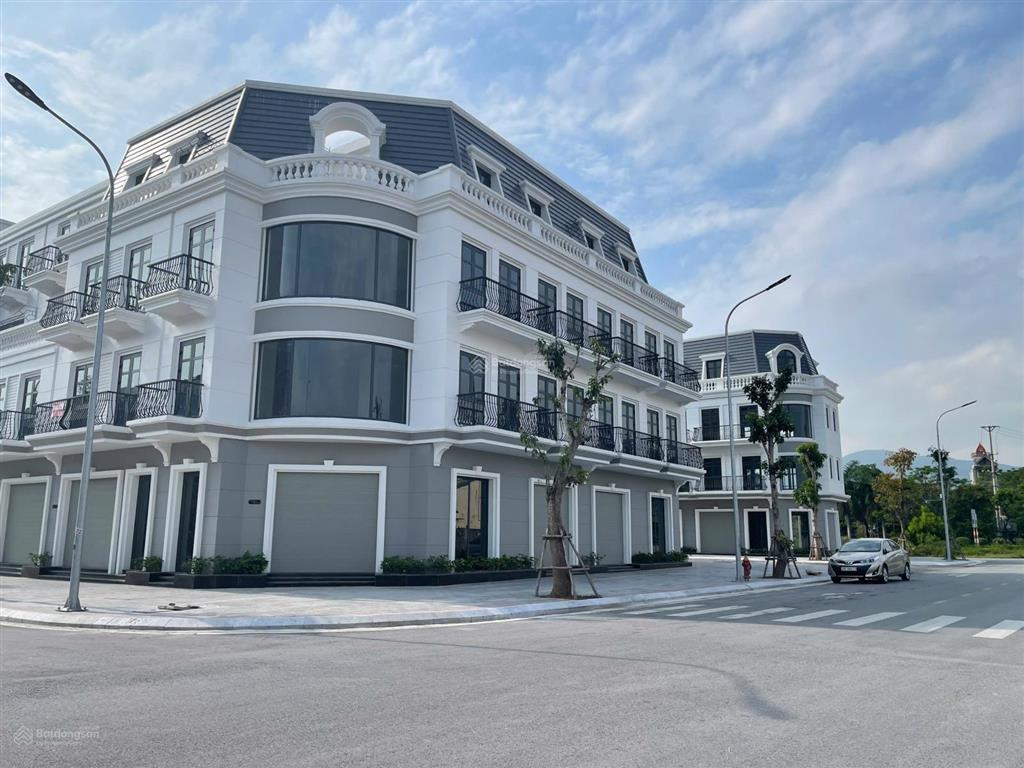 Chính chủ bán biệt thự lô góc hai mặt tiền tại vincom shophouse uông bí, 5,5 tỷ, 78,7m2, 4 tầng