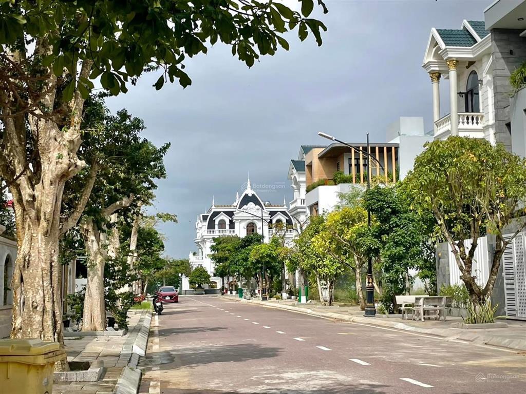 Bán 1 lô đất bt đẹp, nhiều tiện ích tại khu biệt thự đại phú gia, giá thỏa thuận, 412m2