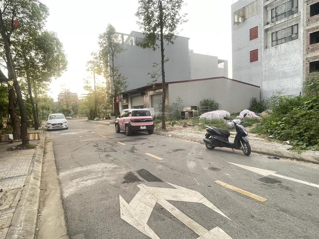 Bán đất 90m2 tại thị trấn sóc sơn, 8,7 tỷ, đẹp, nhiều tiện ích