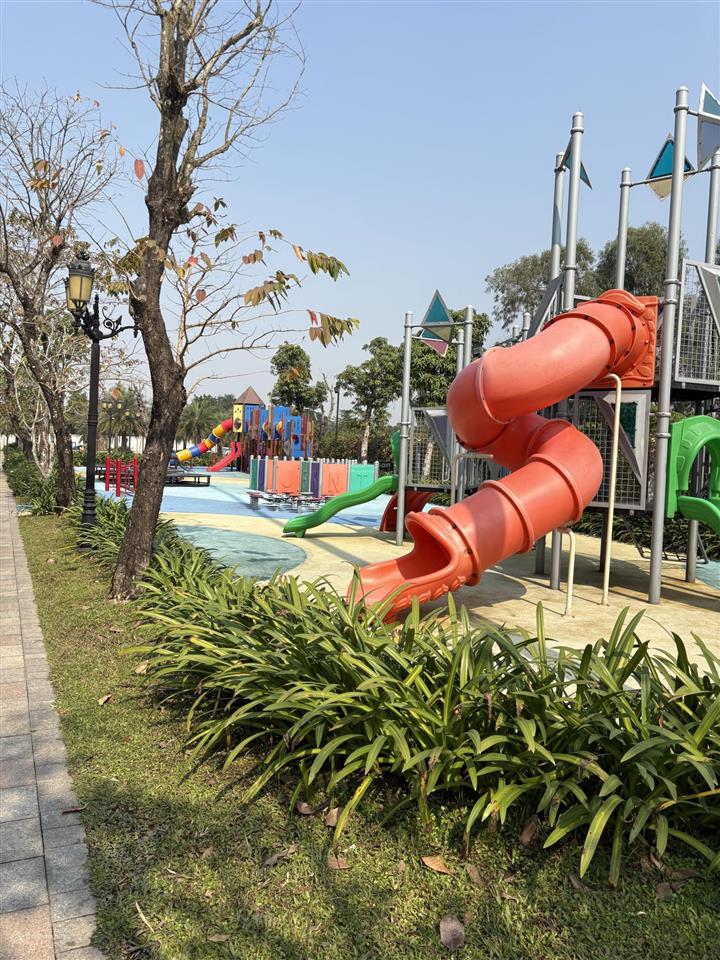 Shop trục khách khổng lồ cạnh 15 tòa 27 tầng (~40k cư dân), san hô 24 120m², giá 25,9 tỷ