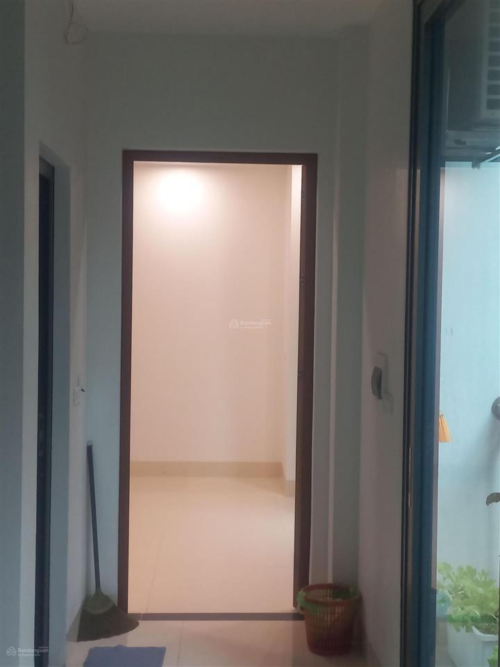 Cho thuê căn hộ 86m2, 2pn1vs mới 100%( có thể làm vp cty) tại nguyễn văn cừ long biên.0963 227 ***