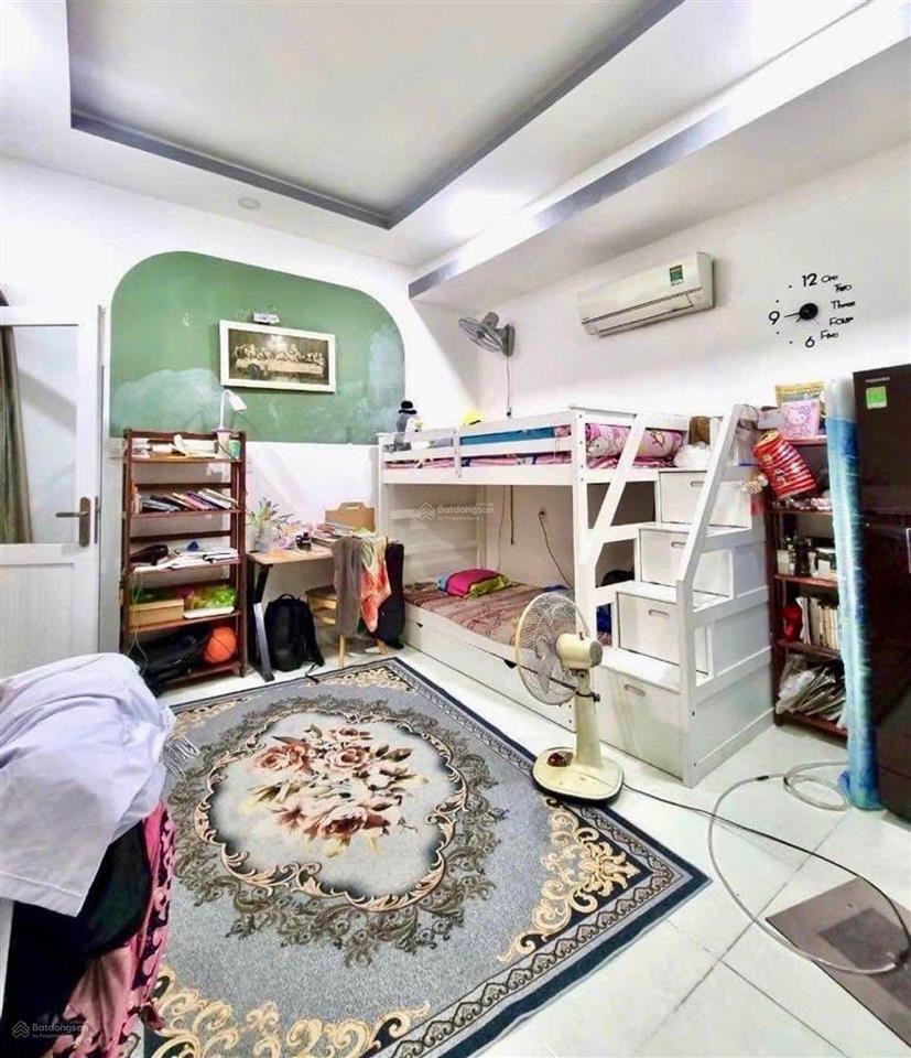 Tân phú  nhà 2 tầng ngay âu cơ gần khuông việt 52m2  4,45t còn tl