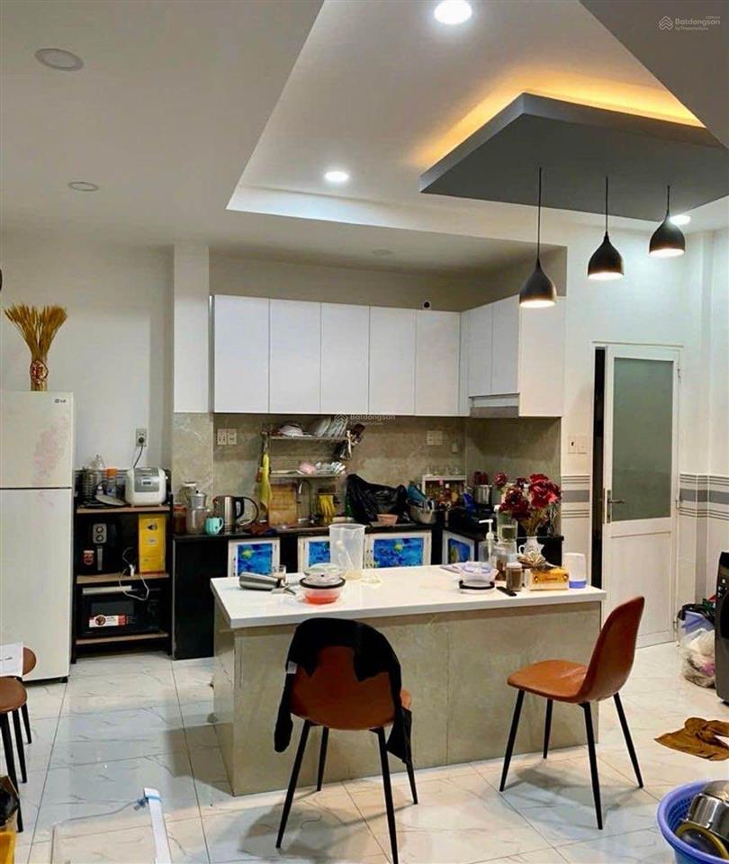 Tân phú  nhà 2 tầng ngay âu cơ gần khuông việt 52m2  4,45t còn tl