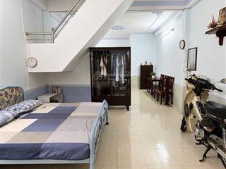 Tân phú  bán nhà 2 tầng ngay khu tô hiệu, hoà bình  5x11  4,9t