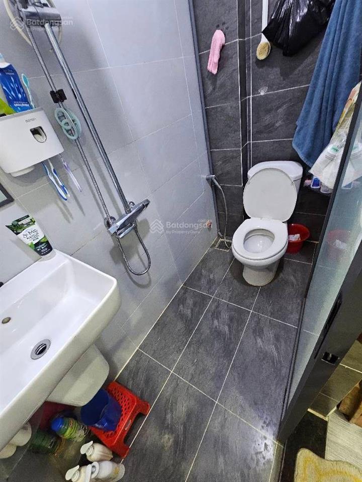 Tân phú  bán nhà 2 tầng hẻm 1/ sát mt kênh tân hoá  50m2  nhỉnh 5t xíu