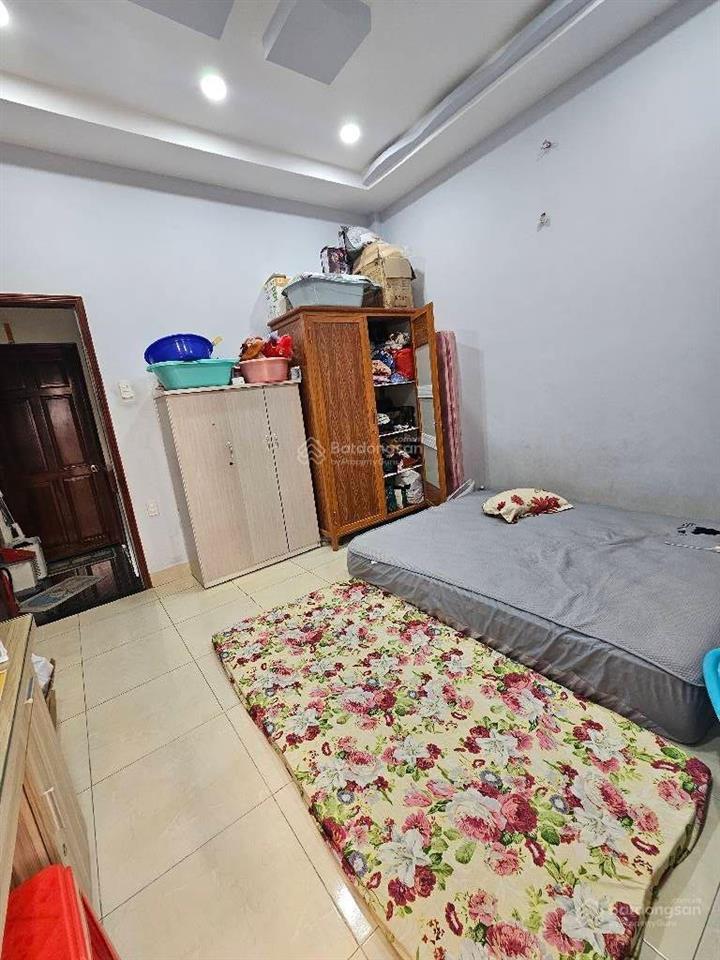 Tân phú  bán nhà 2 tầng hẻm 1/ sát mt kênh tân hoá  50m2  nhỉnh 5t xíu