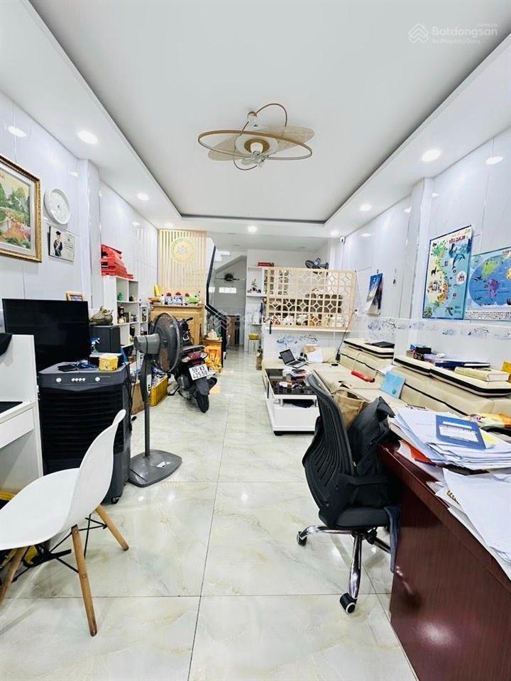 Tân phú  bán nhà 2 tầng hẻm ba gác thông ngay khuông việt  4x9  nhỉnh 3t