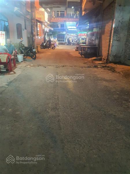 Tân phú  bán nhà 3 tầng hẻm xe hơi thông ngay khu tô hiệu  6,3x8  4,8t