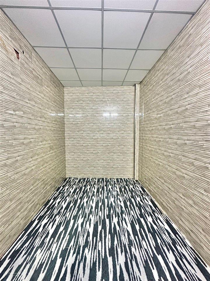 Tân phú  bán nhà 2 tầng hẻm xe hơi thông ngay âu cơ  60m2  nhỉnh 5t