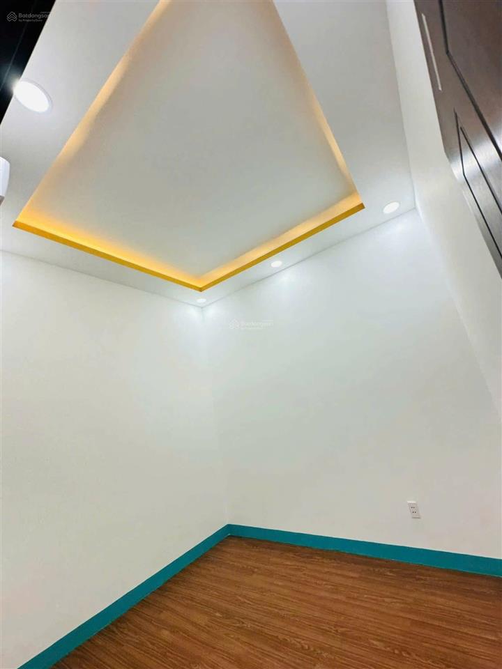 Bán nhà 4 tầng mới đẹp hẻm xe tải đường 109
, gần khang điền, dương đình hội