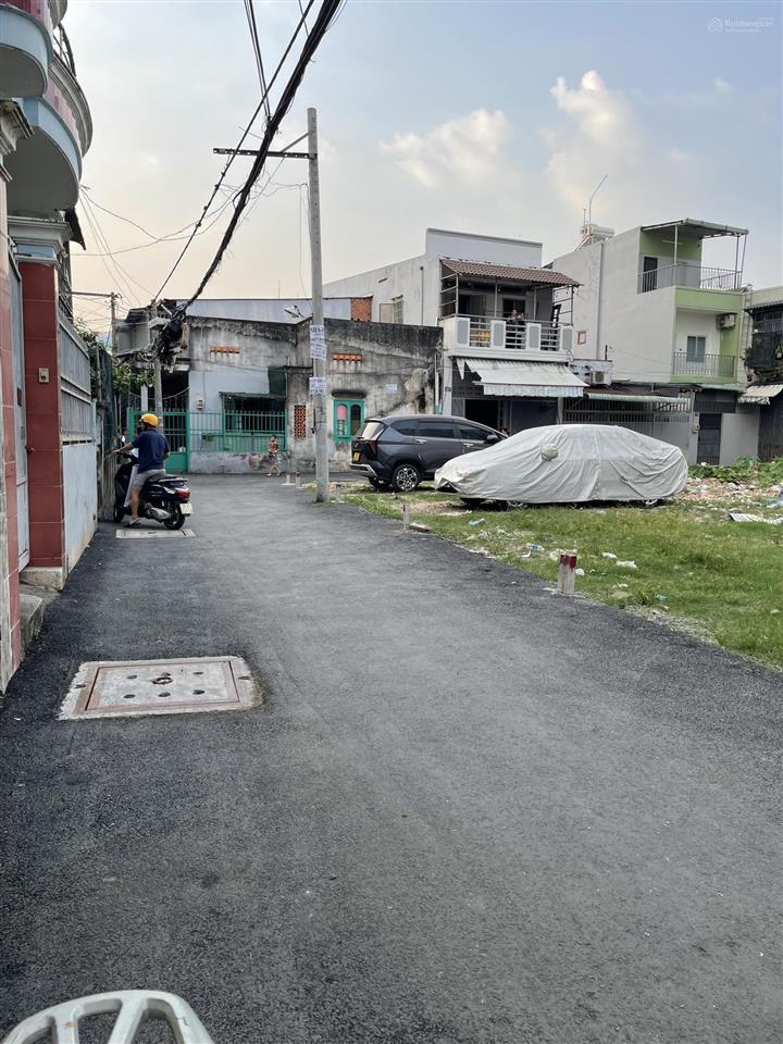 Bán đất đường 475 ngang 4,3m ô tô tận nhà, giá tiểu học, phước long b, quận 9