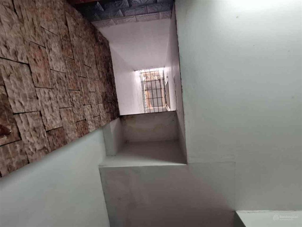 Mặt tiền kinh doanh phường phước bình, ngang 4,25m nở hậu tài lộc,