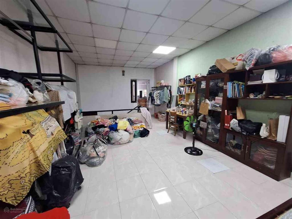 Mặt tiền kinh doanh phường phước bình, ngang 4,25m nở hậu tài lộc,