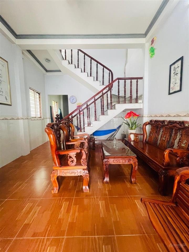 Bán nhà 2 tầng hẻm xe hơi đường 339, 82m2 rộng rãi, căn góc thoáng mát, nở hậu tài lộc