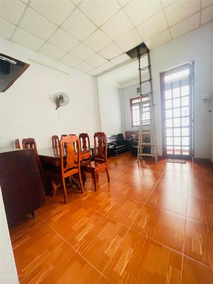 Bán nhà 2 tầng hẻm xe hơi đường 339, 82m2 rộng rãi, căn góc thoáng mát, nở hậu tài lộc