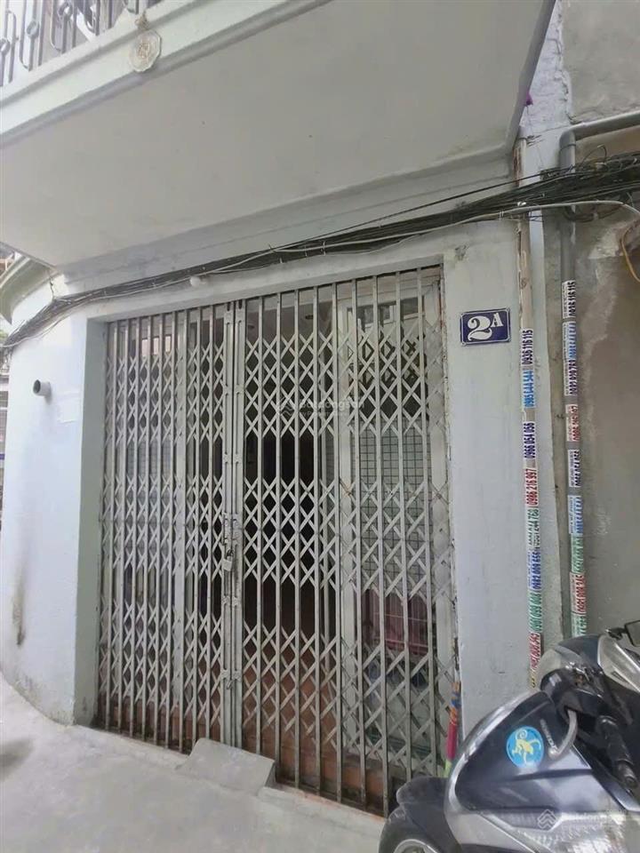 Hàng hiếm 1,4 tỷ nhà 2 tầng kiên cố, độc lập vị trí đẹp phố nguyễn cộng hoà