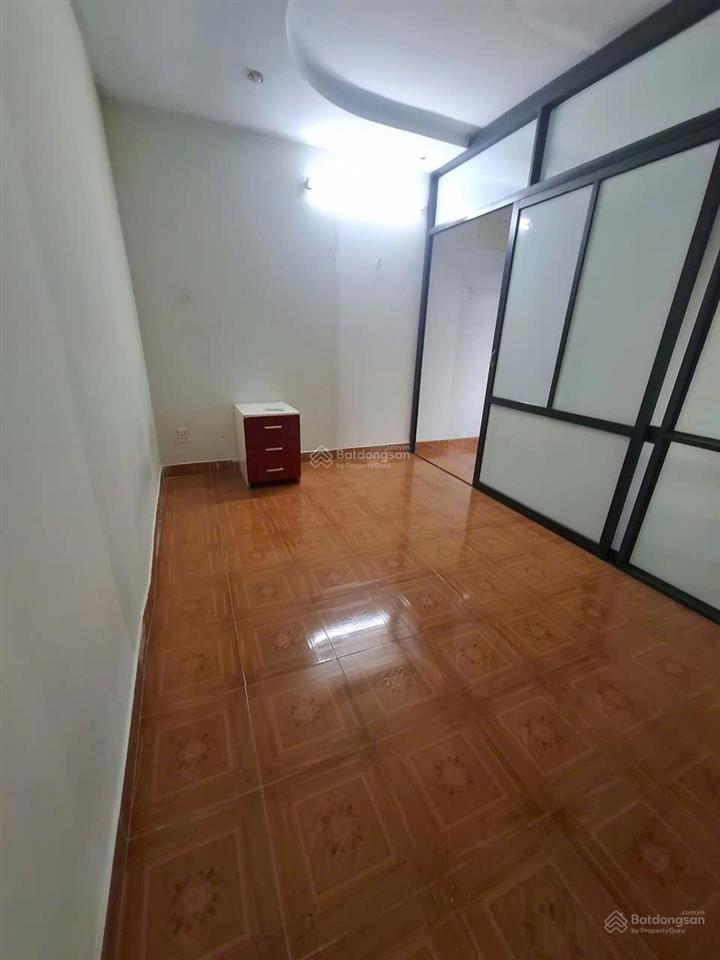 Hàng hiếm 1,4 tỷ nhà 2 tầng kiên cố, độc lập vị trí đẹp phố nguyễn cộng hoà