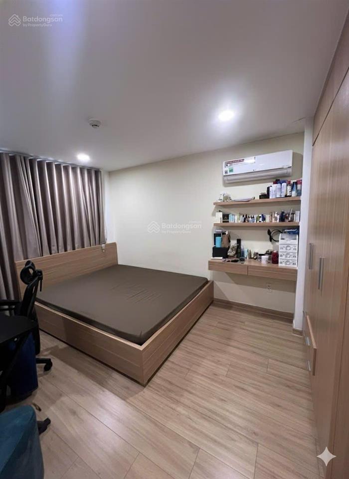 Cần bán 2pn 3.650 tỷ full nội thất căn hộ la astoria.  0567 897 ***