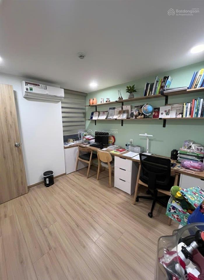 Cần bán 2pn 3.650 tỷ full nội thất căn hộ la astoria.  0567 897 ***