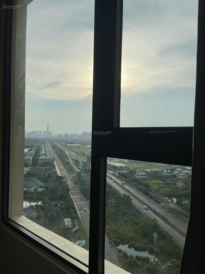 Căn 2pn 2wc 76m2 full nt view lm81 5.5 tỷ sổ sẵn   0567 897 ***