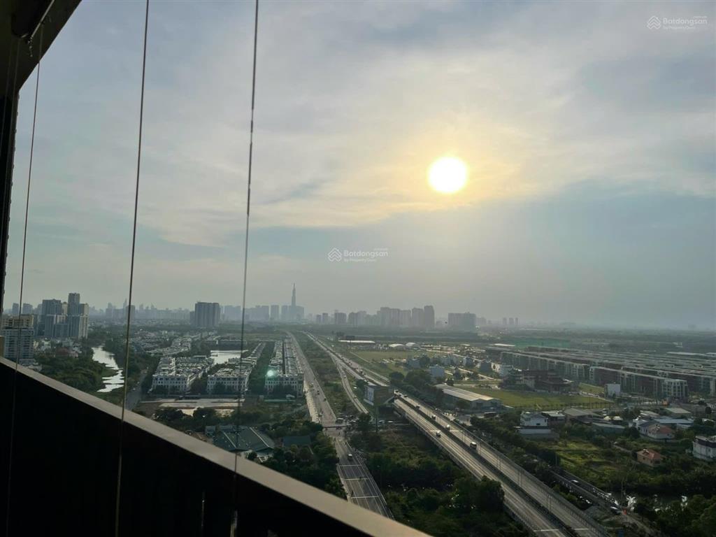 Căn 2pn 2wc 76m2 full nt view lm81 5.5 tỷ sổ sẵn   0567 897 ***