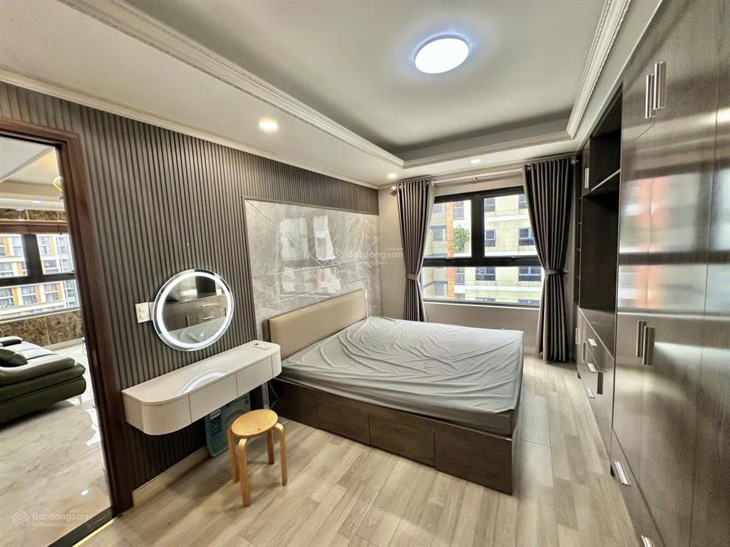 Bán căn hộ homyland riverside 81m2 giá 4,6 tỷ view sông  0567 897 ***
