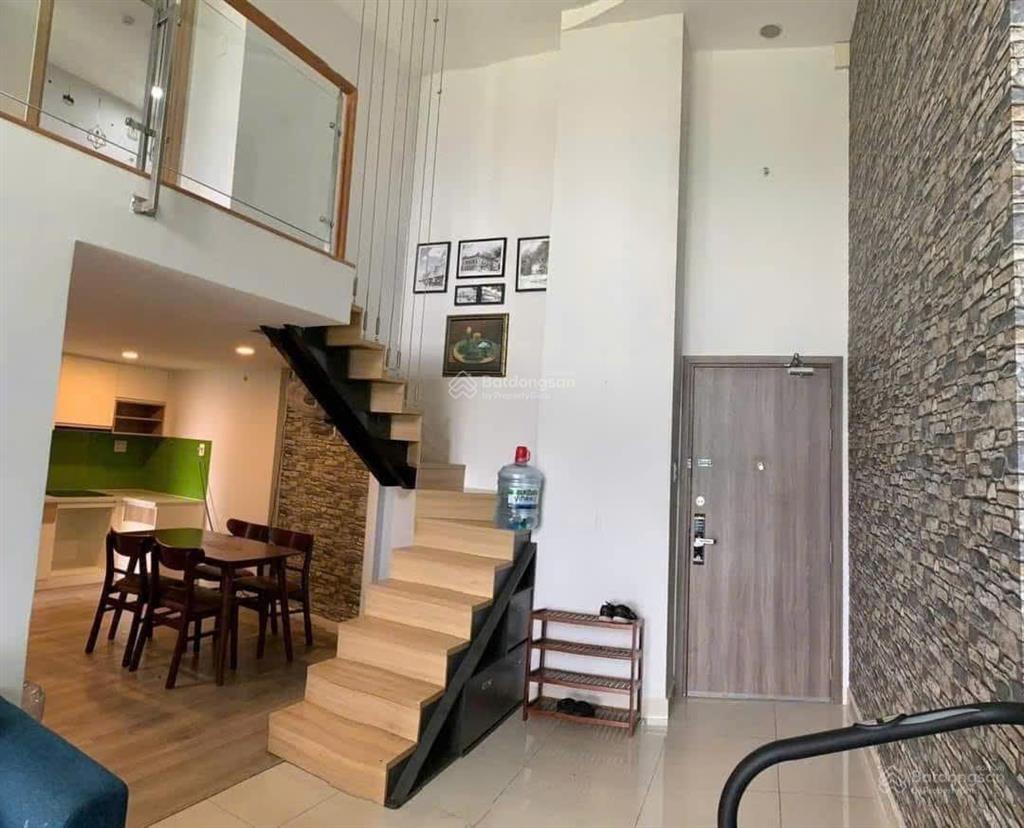 Cần bán 3pn 4.6 tỷ full nội thất căn hộ la astoria.  0567 897 ***