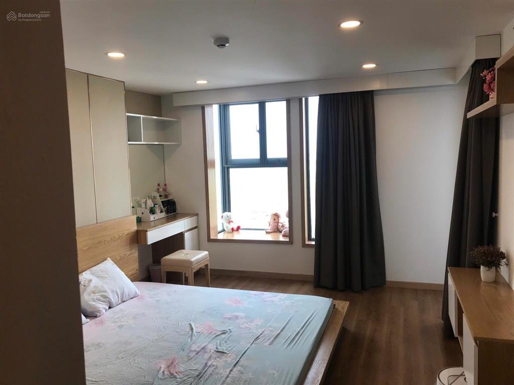 Cần bán 3pn 4,5 tỷ ntcb căn hộ la astoria.  0567 897 ***