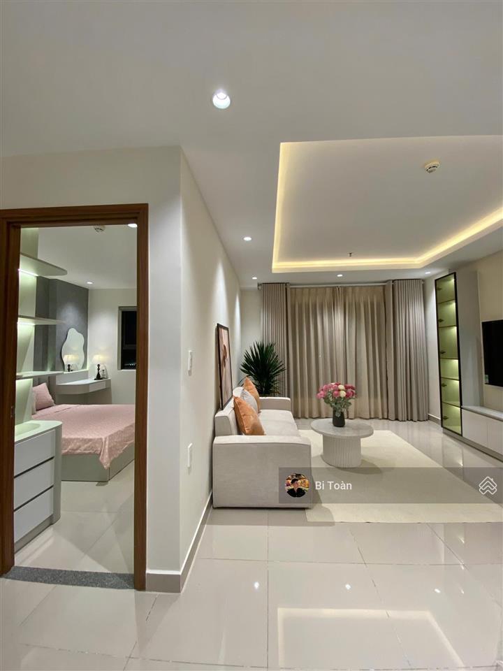 Bán căn hộ ct4 với nội thất đẹp, thiết kế 1 pn thích hợp cho thuê
