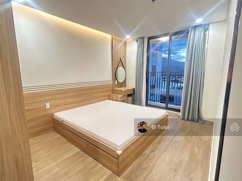 Hiếm có căn ct2 view trực diện sông ngắm view pháo hoa sun group đang được bán giá tốt 4,5 tỷ
