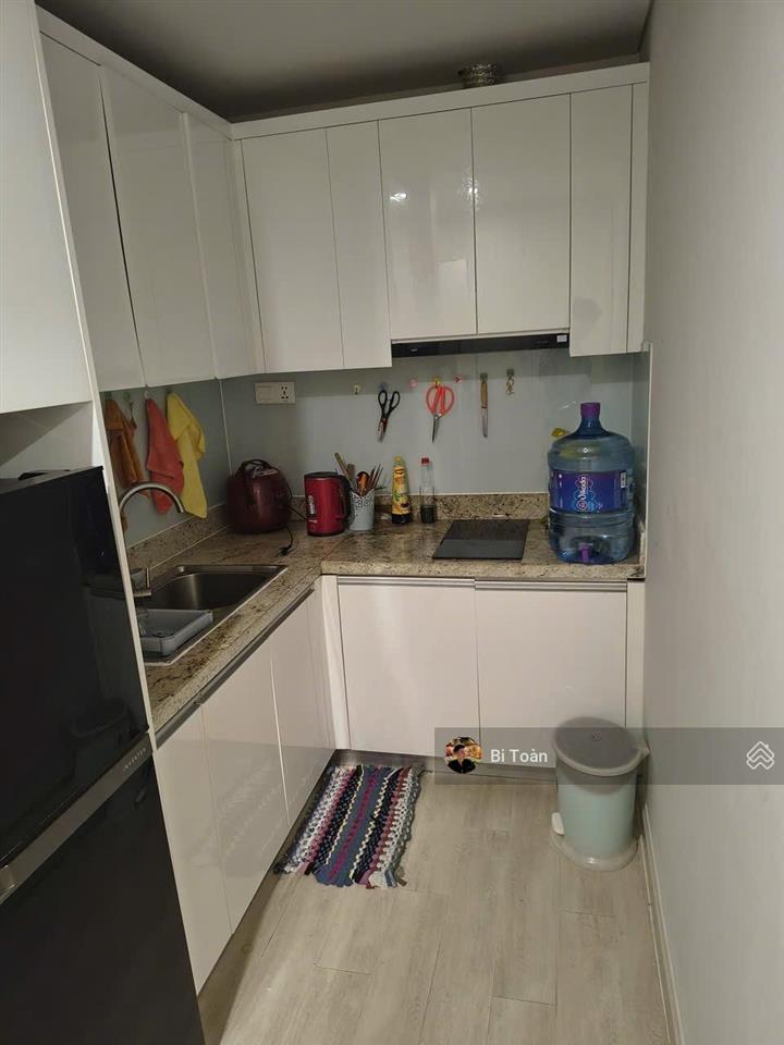 Chủ gửi căn goldcost ,toà nam  view hồ bơi  dt 52m2 , sở hữu lâu dài.
 giá  5.2 tỉ