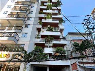 Bán khách sạn 3 sao 48 phong ngay trung tâm phố tây , giá 1 hầm 12 lầu rất đẹp và mới giá bán 90 tỉ