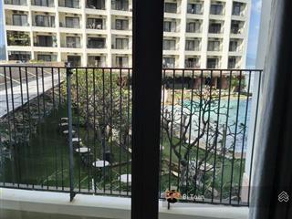 Bán nhanh căn studio vỉew hồ bơi giá chuâ tới 5 tỉ tốt nhất thị trường