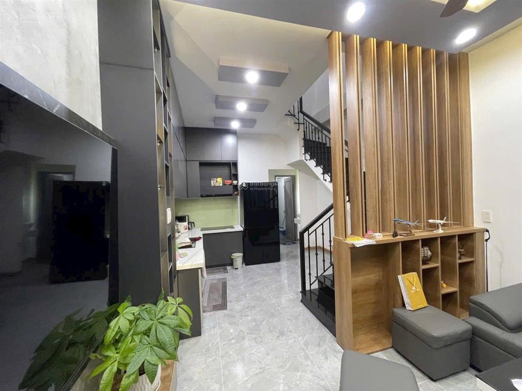 Gấp bán nhà 3 tầng 54.7m2 3pn ngang 4.2m a4 tl tốt chỉ 4.6 tỷ