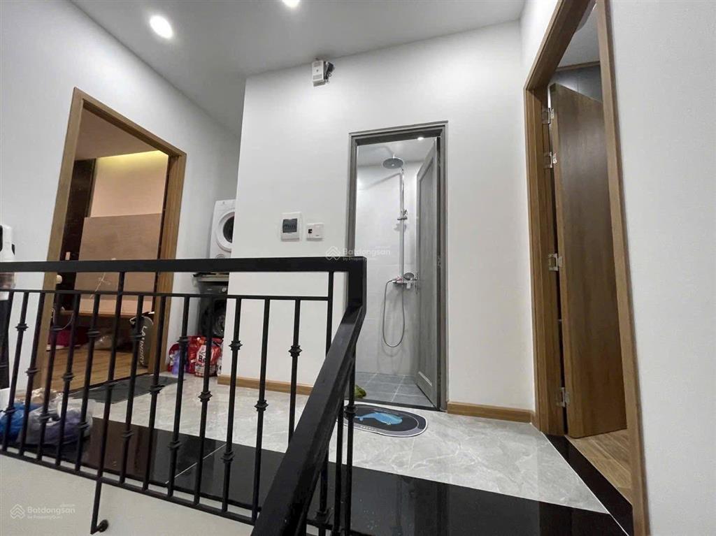 Gấp bán nhà 3 tầng 54.7m2 3pn ngang 4.2m a4 tl tốt chỉ 4.6 tỷ