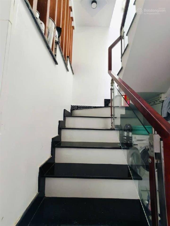 Gấp bán! 2 tầng 55m2 hc chuẩn, 4.6 x 12m  đường 8 lò lu  chỉ 3.25 tỷ