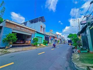 Nhà cấp 4 căn góc 54m2  hẻm xe hơi  đường số 1 long trường  xả lỗ 600tr chỉ 3.3 tỷ