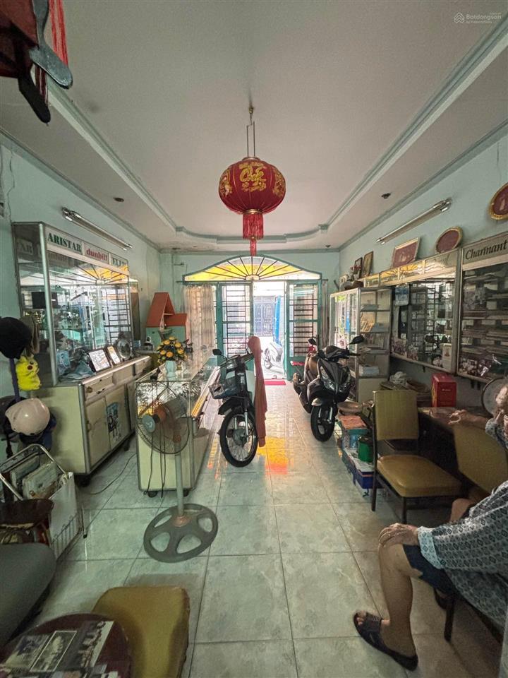 Nhà c4 108m2 mt đường 5 phước bình 9.7 tỷ tl