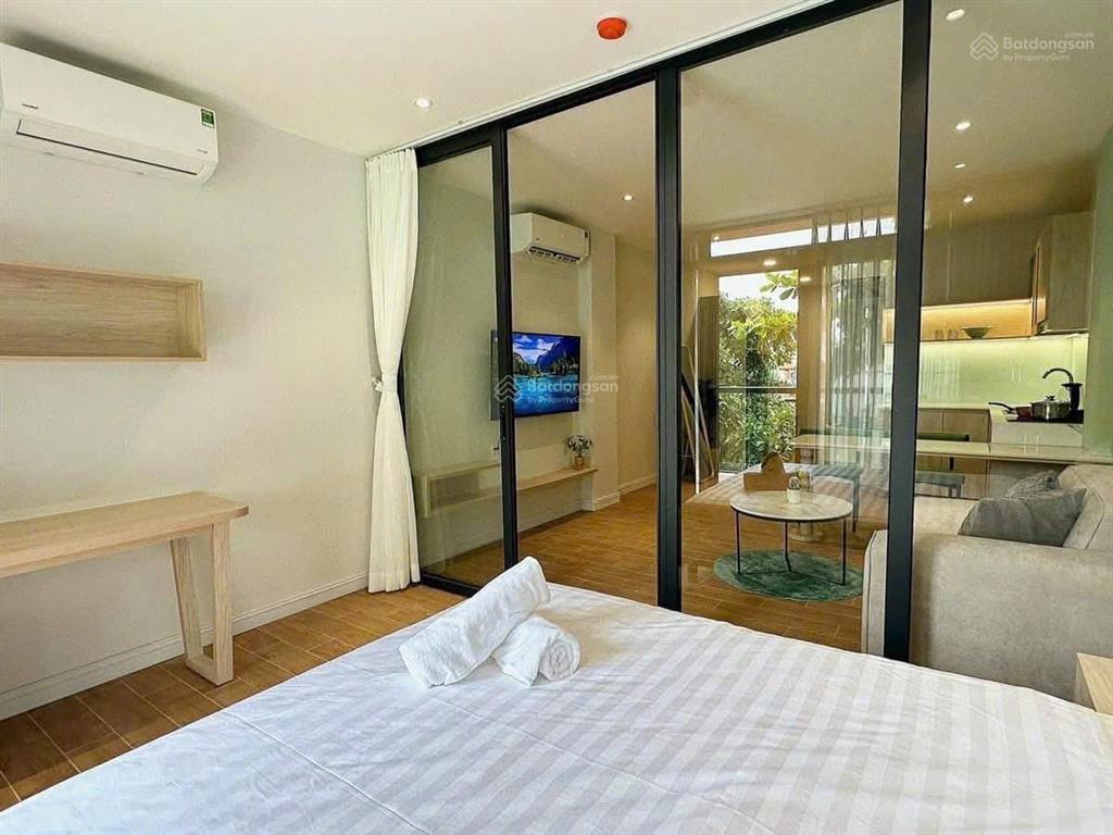 Căn hộ full nội thấtphú mỹ hưng q7. kế bên rmit,tdtu, bancon/cửa sổ,máy giặt riêngưu đãi lớn 500k