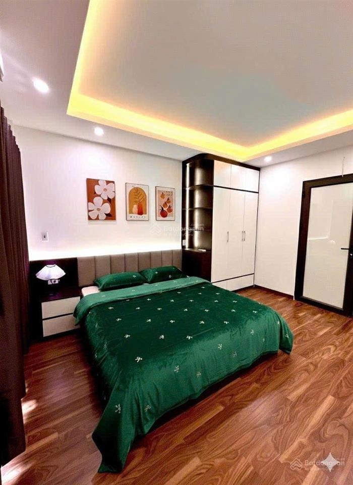 Bán nhà 7 tầng thang máy ô đồng lầm  hồ ba mẫu  9.7 tỷ