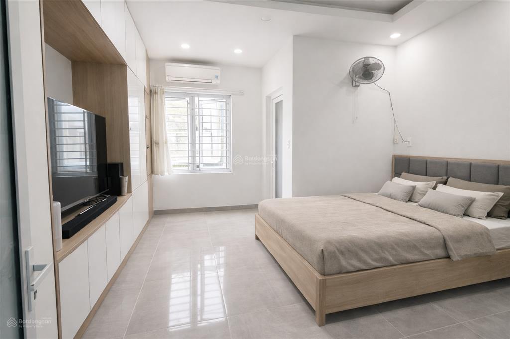 Bán nhà gần lũy bán bích, 4x21m, 3 tầng, chỉ 8.2 tỷ