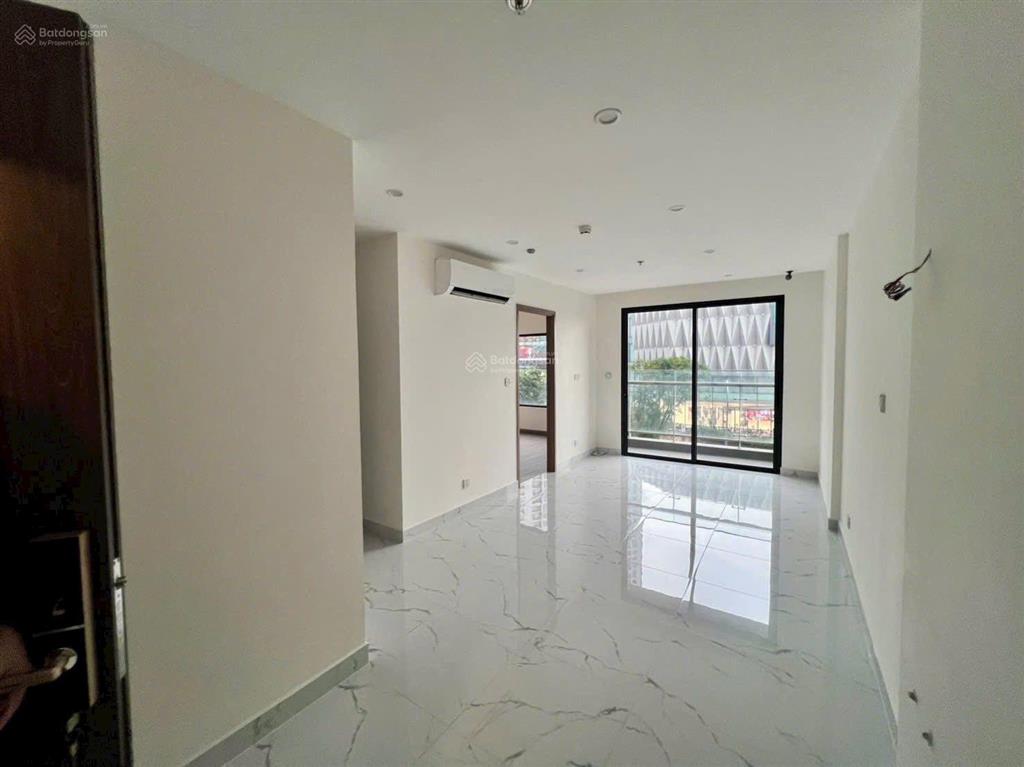 Bán nhanh căn độc quyền 2pn glory heights  view cổng vincom , pháo hoa  giá 4 tỷ