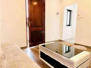 Bán nhà tập thể chỉ 2,35 tỷ tại đường ngô quyền, cửa nam  sổ đỏ riêng  nhà mới sửa, sáng thoáng