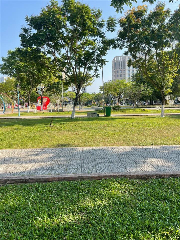 Toà căn hộ diện tích lớn siêu hiếm đường chính hữu, vài trăm mét ra biển mỹ khê đà nẵng 18 tỷ